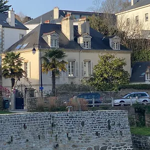 Apartment Le Petit Clos De Saint Goustan, Auray